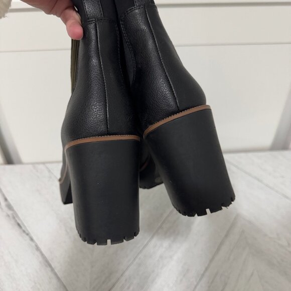 Chinese Laundry | Good Day Black Platform Ankle Boots - Size 10 - Picture 5 of 15